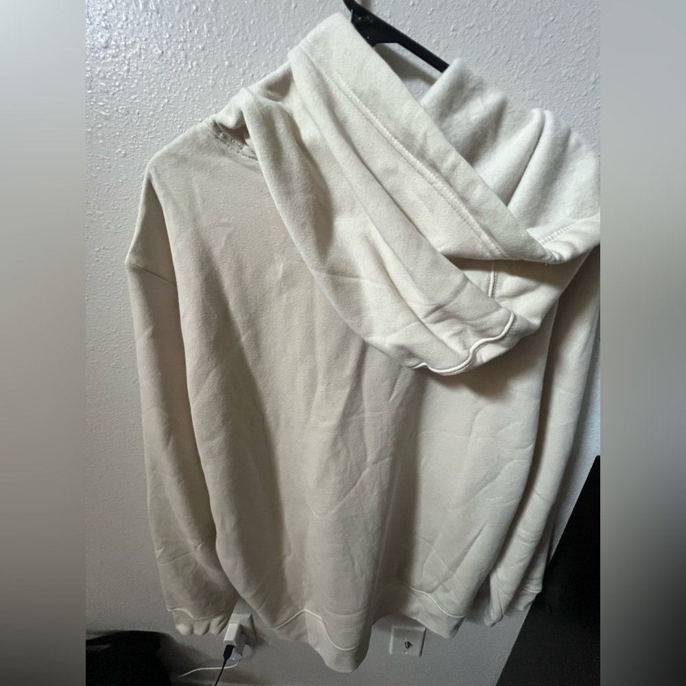 GAP HOODIE - Picture 2 of 3